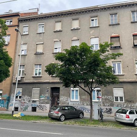 Charming And Cozy Apartment In Center Of ザグレブ エクステリア 写真